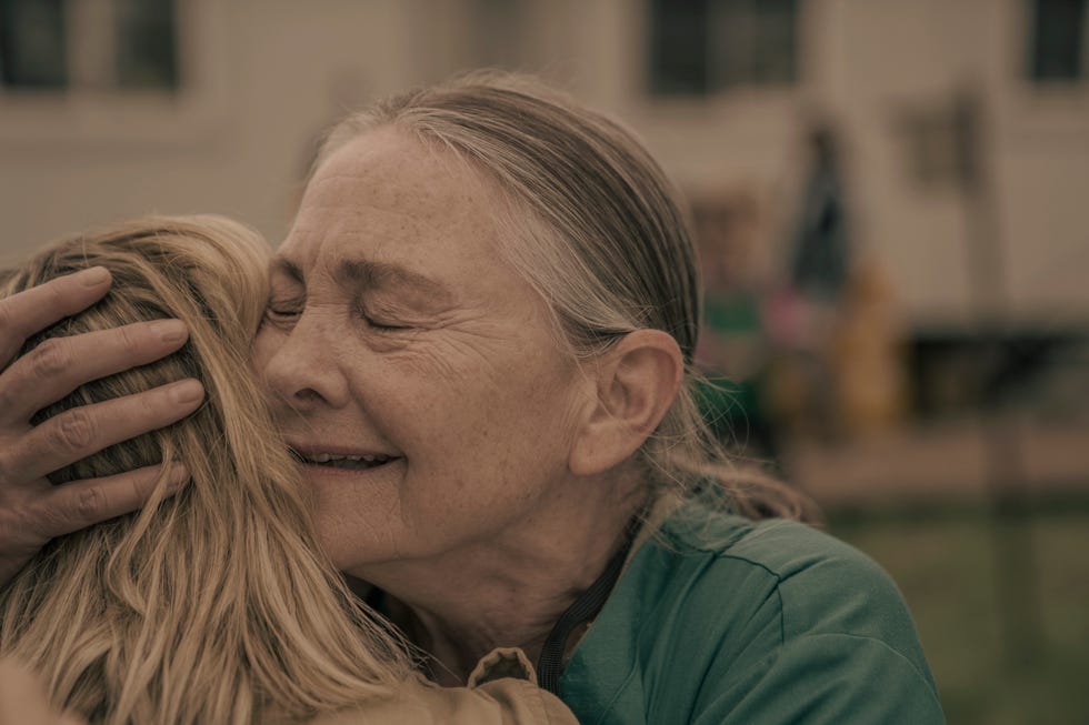 the handmaid's tale june tries to settle in a new community. serena seeks a sanctuary. luke and moira take a big risk. (disney/steve wilkie)cherry jones